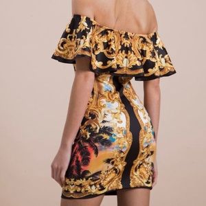 Baroque shoulder less dress